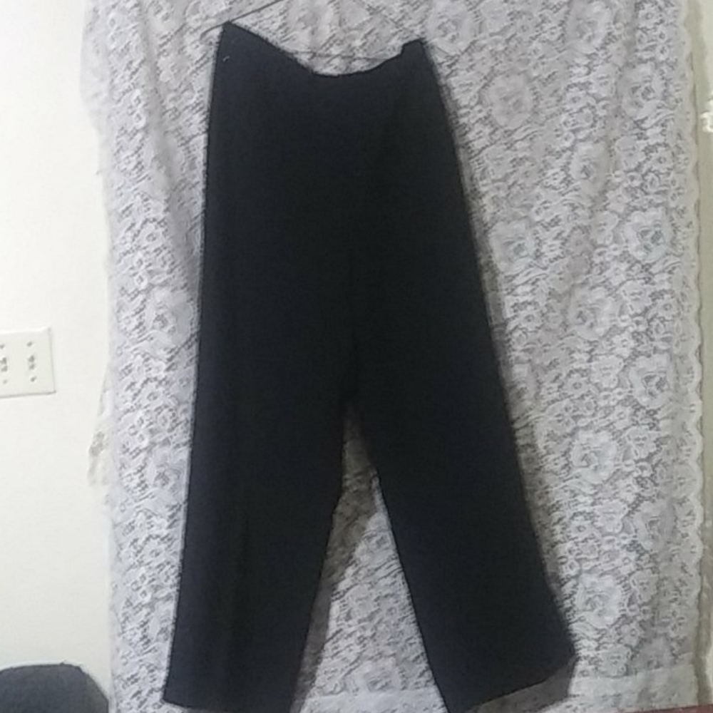 I'm selling work pants